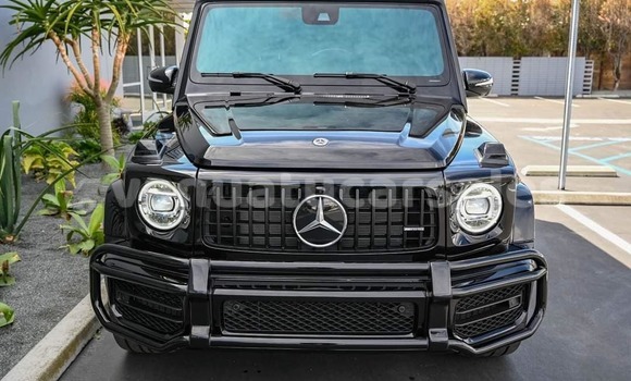 Buy Used Mercedes-Benz 200 Black Car in Port Vila in Shefa