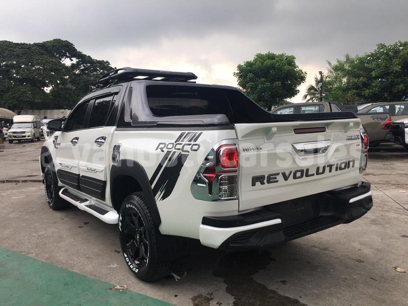 Big with watermark toyota hiluxe revo shefa port vila 843