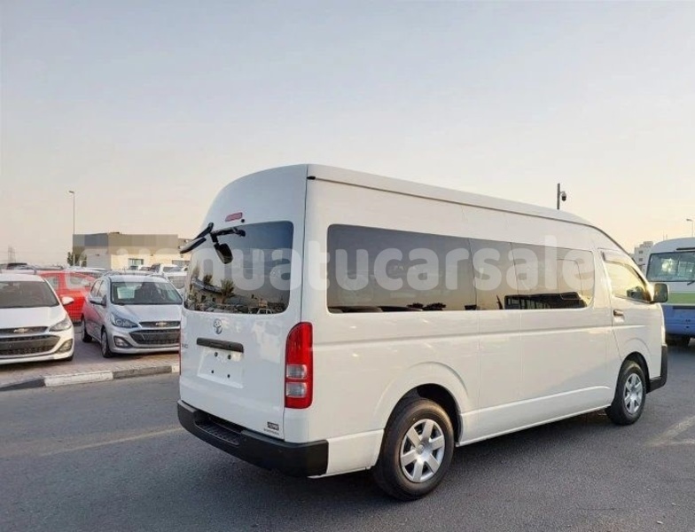 Big with watermark toyota hiace shefa port vila 845