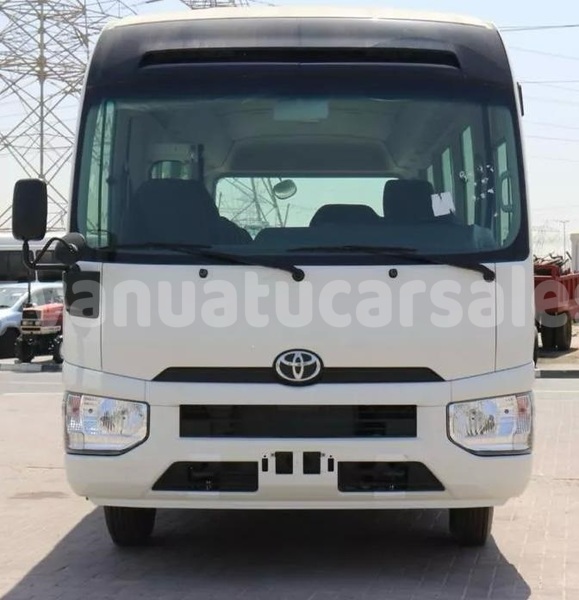 Big with watermark toyota coaster shefa port vila 848