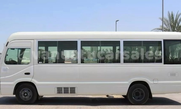 Buy Used Toyota Coaster White Car in Port Vila in Shefa Buy Used Toyota Coaster White Car in Port Vila in Shefa