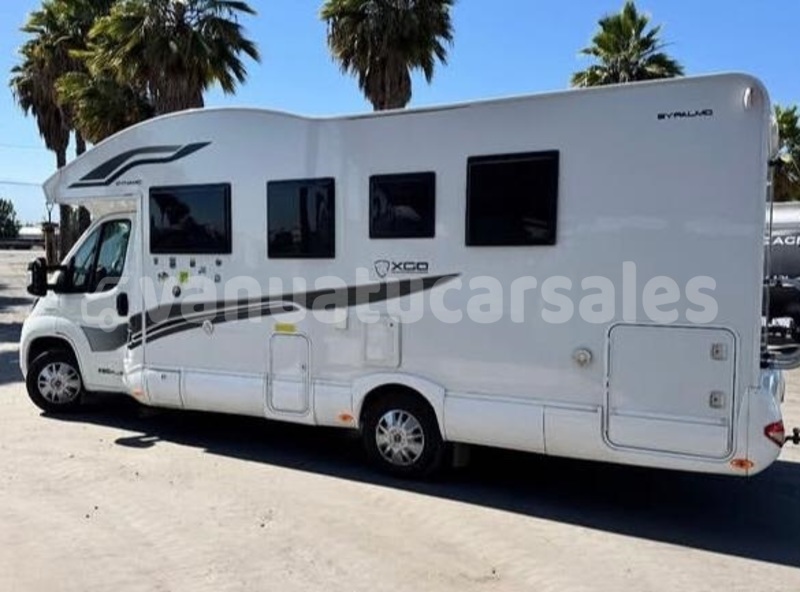 Big with watermark fiat 900t shefa port vila 852