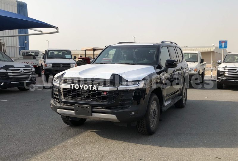 Big with watermark toyota land cruiser prado malampa lakatoro 854