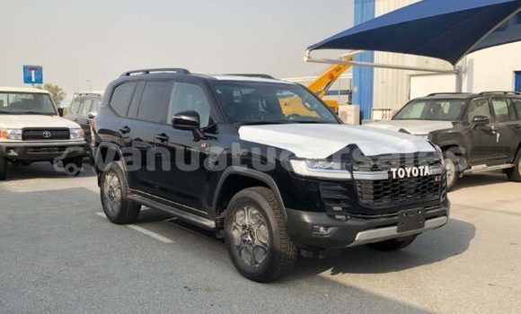 Acheter Occasion Voiture Toyota Land Cruiser Prado Noir à Lakatoro, Malampa Acheter Occasion Voiture Toyota Land Cruiser Prado Noir à Lakatoro, Malampa