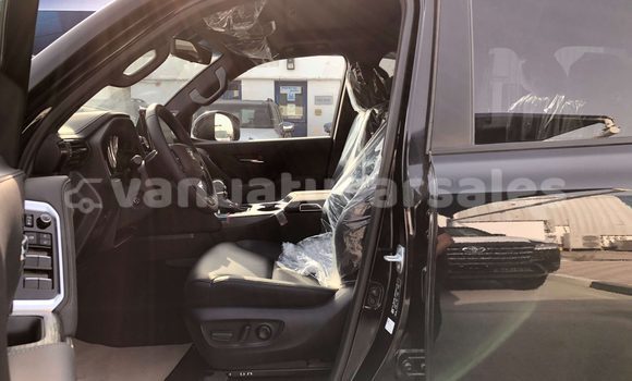 Acheter Occasion Voiture Toyota Land Cruiser Prado Noir à Lakatoro, Malampa Acheter Occasion Voiture Toyota Land Cruiser Prado Noir à Lakatoro, Malampa