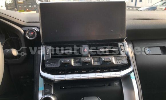 Acheter Occasion Voiture Toyota Land Cruiser Prado Noir à Lakatoro, Malampa Acheter Occasion Voiture Toyota Land Cruiser Prado Noir à Lakatoro, Malampa