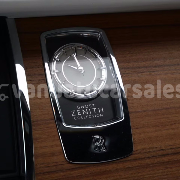 Big with watermark rolls royce ghost shefa port vila 855