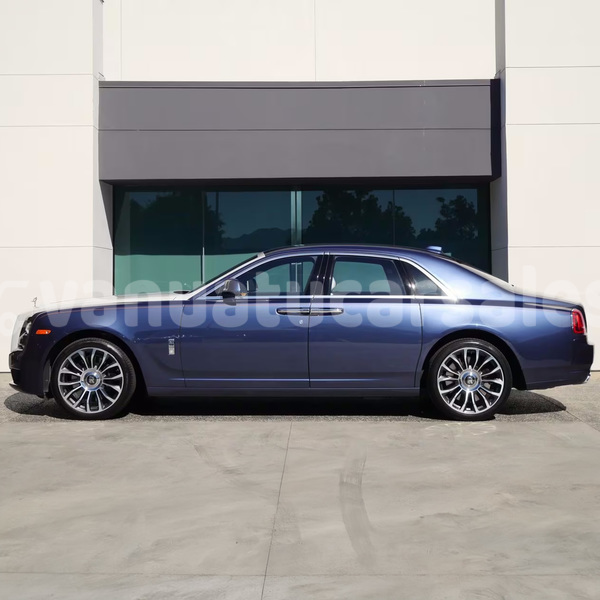 Big with watermark rolls royce ghost shefa port vila 855