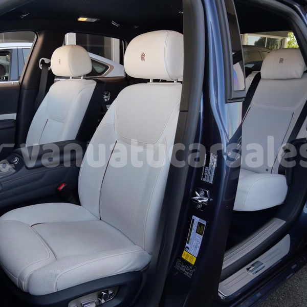 Big with watermark rolls royce ghost shefa port vila 855