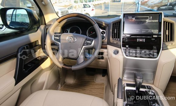 Buy Import Toyota Land Cruiser Black Car in Import - Dubai in Malampa Buy Import Toyota Land Cruiser Black Car in Import - Dubai in Malampa