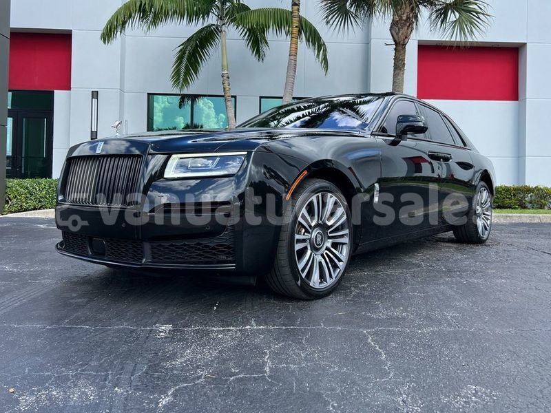 Big with watermark rolls royce ghost shefa port vila 856