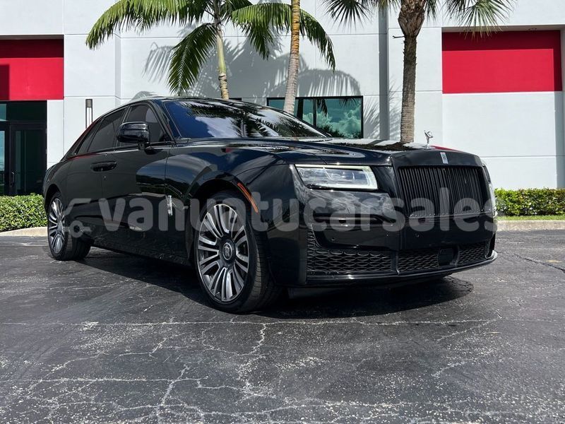 Big with watermark rolls royce ghost shefa port vila 856