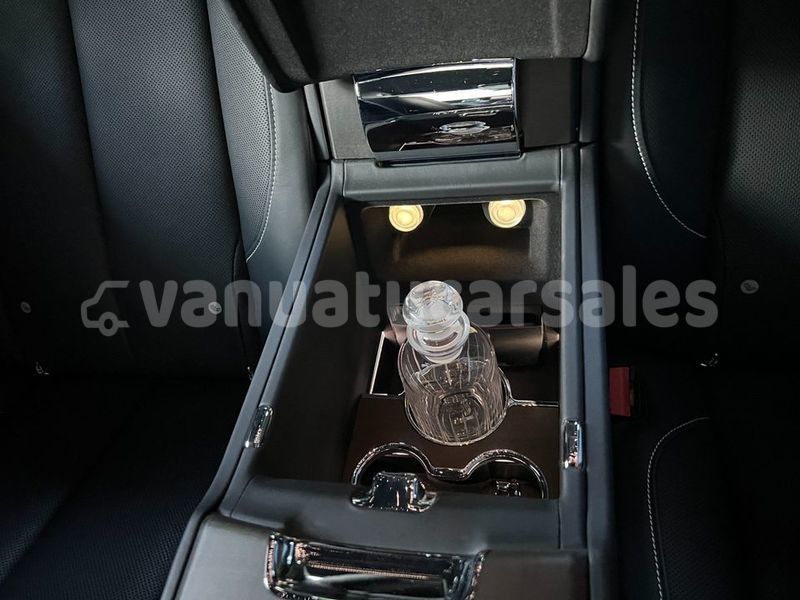 Big with watermark rolls royce ghost shefa port vila 856