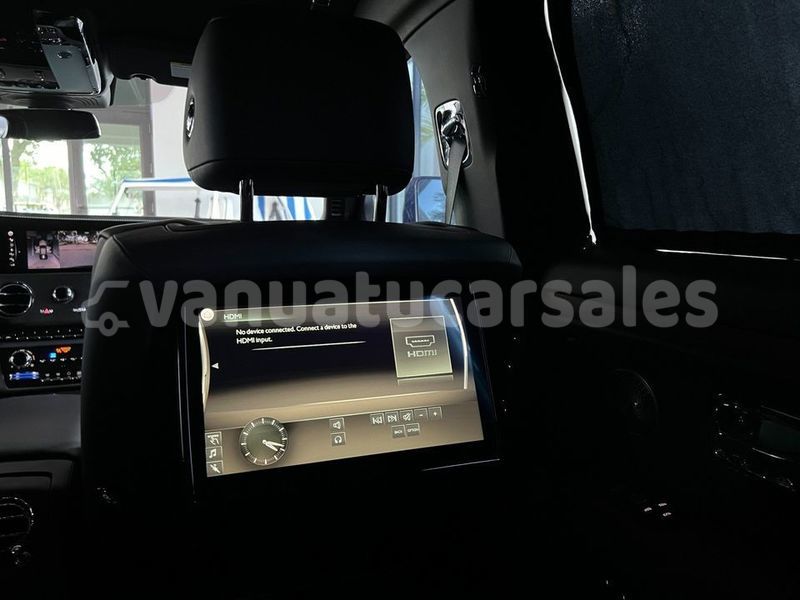 Big with watermark rolls royce ghost shefa port vila 856