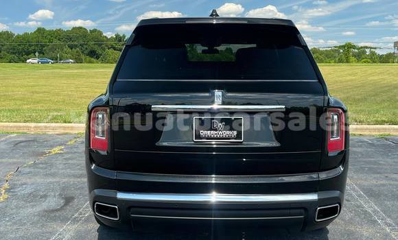 Buy Used Rolls-Royce Cullinan Black Car in Port Vila in Shefa Buy Used Rolls-Royce Cullinan Black Car in Port Vila in Shefa