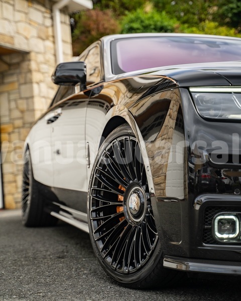 Big with watermark rolls royce ghost shefa port vila 858