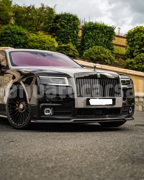Big with watermark rolls royce ghost shefa port vila 858