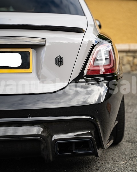 Big with watermark rolls royce ghost shefa port vila 858