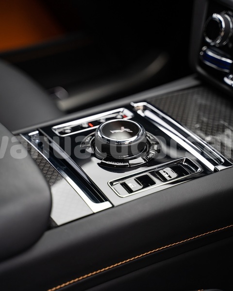 Big with watermark rolls royce ghost shefa port vila 858