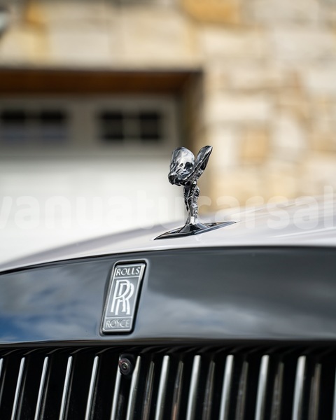 Big with watermark rolls royce ghost shefa port vila 858