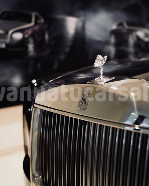 Big with watermark rolls royce phantom shefa port vila 859