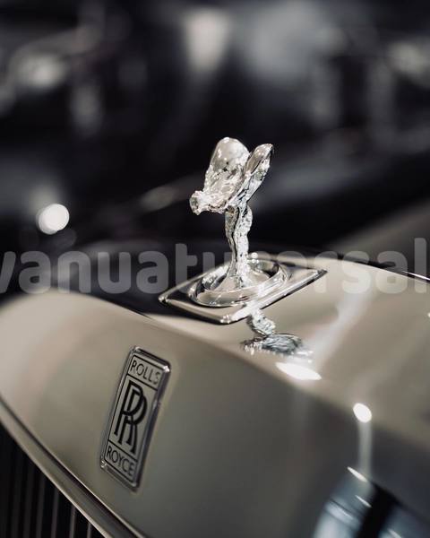 Big with watermark rolls royce phantom shefa port vila 859