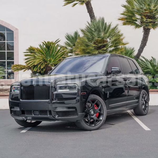 Big with watermark rolls royce cullinan shefa port vila 860