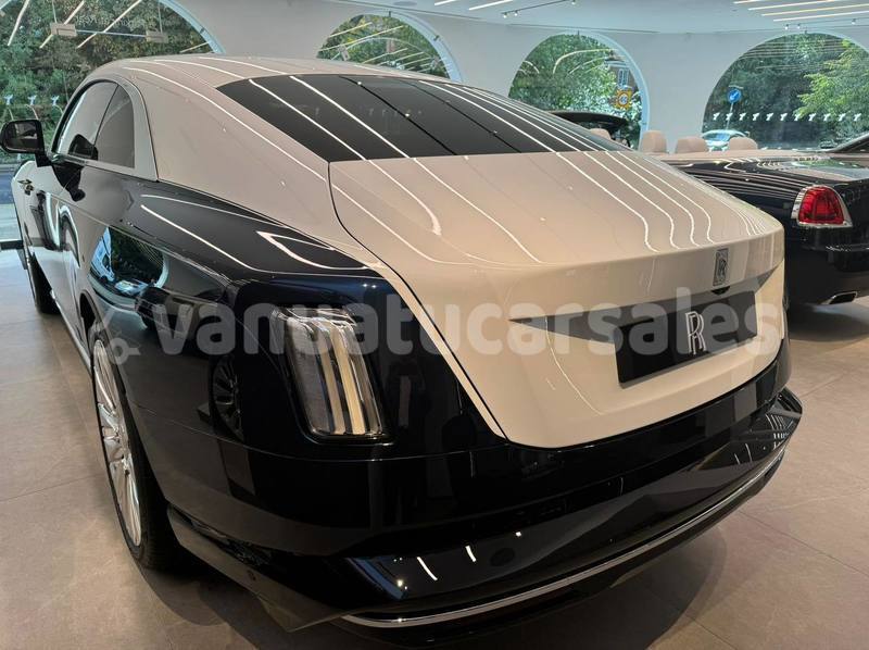 Big with watermark rolls royce camargue shefa port vila 861