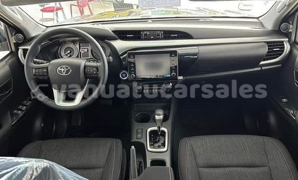 Buy Used Toyota Hilux Surf Blue Car in Paama in Malampa Buy Used Toyota Hilux Surf Blue Car in Paama in Malampa