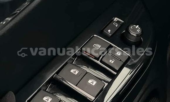 Buy Used Toyota Hilux Surf Blue Car in Paama in Malampa Buy Used Toyota Hilux Surf Blue Car in Paama in Malampa