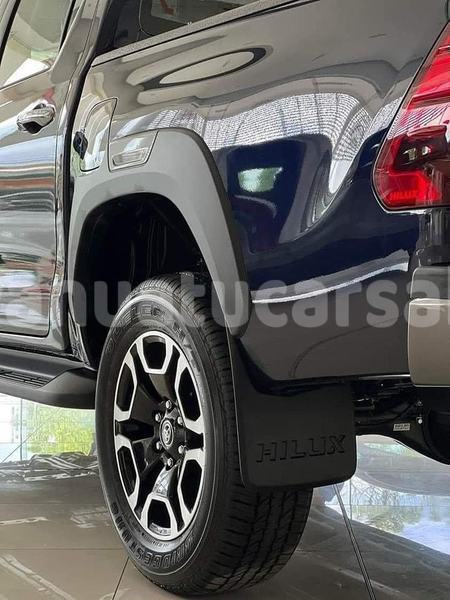 Big with watermark toyota hilux surf malampa paama 863