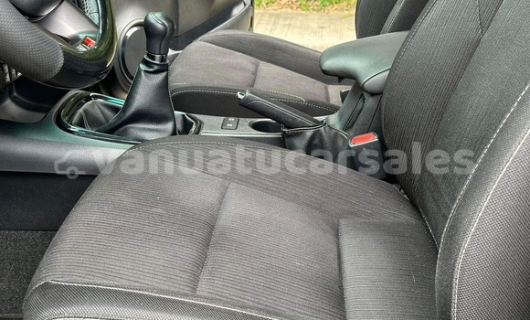 Buy Used Toyota Hilux Surf Black Car in Aneghowhat in Tafea Buy Used Toyota Hilux Surf Black Car in Aneghowhat in Tafea