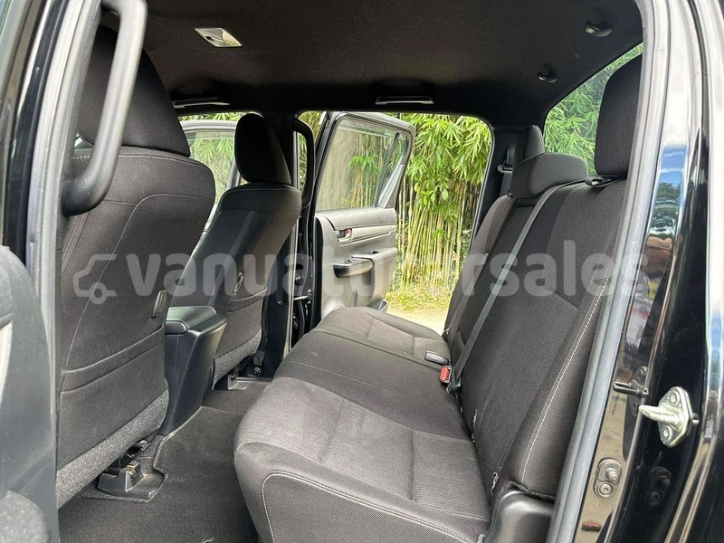 Big with watermark toyota hilux surf tafea aneghowhat 864