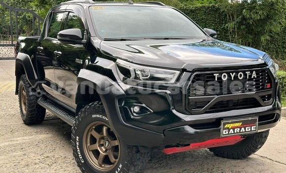 Buy Used Toyota Hilux Surf Black Car in Aneghowhat in Tafea Buy Used Toyota Hilux Surf Black Car in Aneghowhat in Tafea