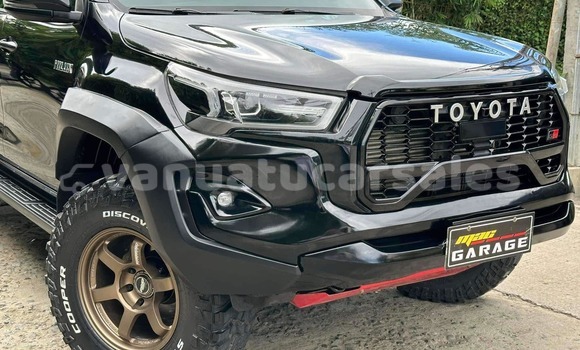 Buy Used Toyota Hilux Surf Black Car in Aneghowhat in Tafea Buy Used Toyota Hilux Surf Black Car in Aneghowhat in Tafea