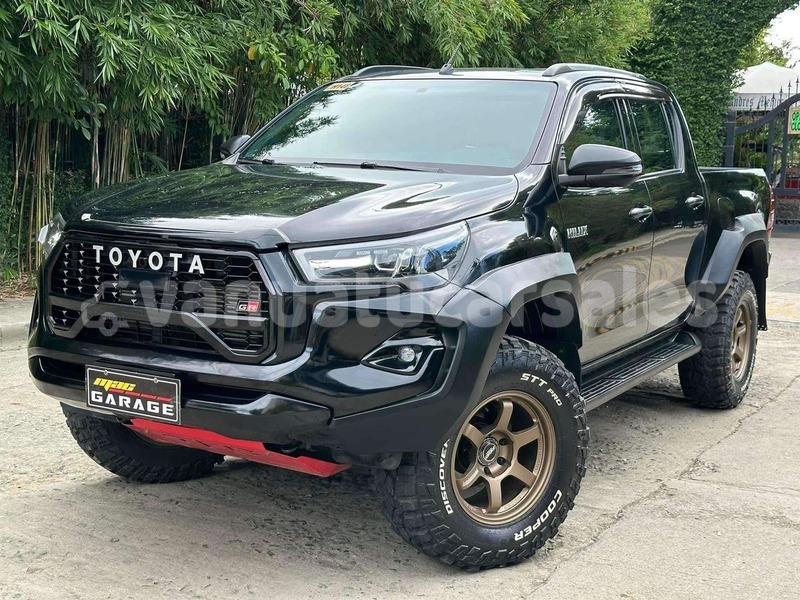 Big with watermark toyota hilux surf tafea aneghowhat 864