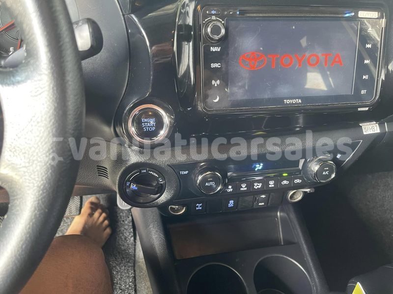 Big with watermark toyota hilux surf shefa port vila 865