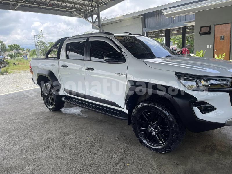 Big with watermark toyota hilux surf shefa port vila 865