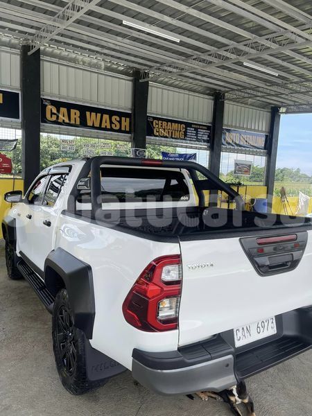 Big with watermark toyota hilux surf shefa port vila 865