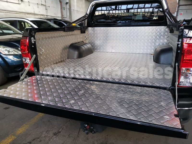 Big with watermark toyota hilux surf shefa port vila 866