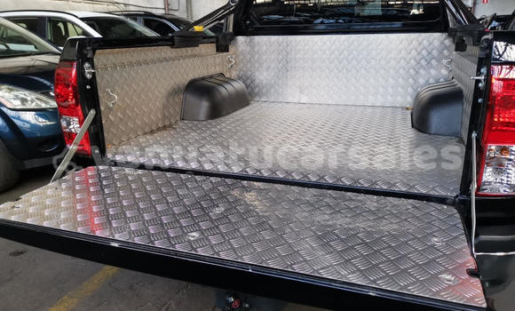 Buy Used Toyota Hilux Surf Black Car in Port Vila in Shefa Buy Used Toyota Hilux Surf Black Car in Port Vila in Shefa