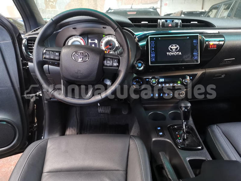 Big with watermark toyota hilux surf shefa port vila 866