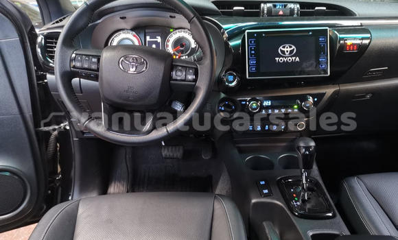 Buy Used Toyota Hilux Surf Black Car in Port Vila in Shefa Buy Used Toyota Hilux Surf Black Car in Port Vila in Shefa