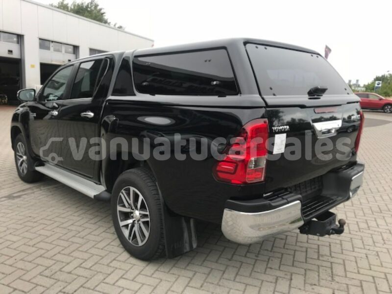 Big with watermark toyota hilux shefa port vila 867