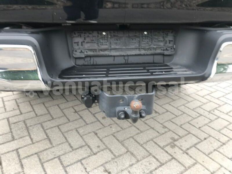 Big with watermark toyota hilux shefa port vila 867