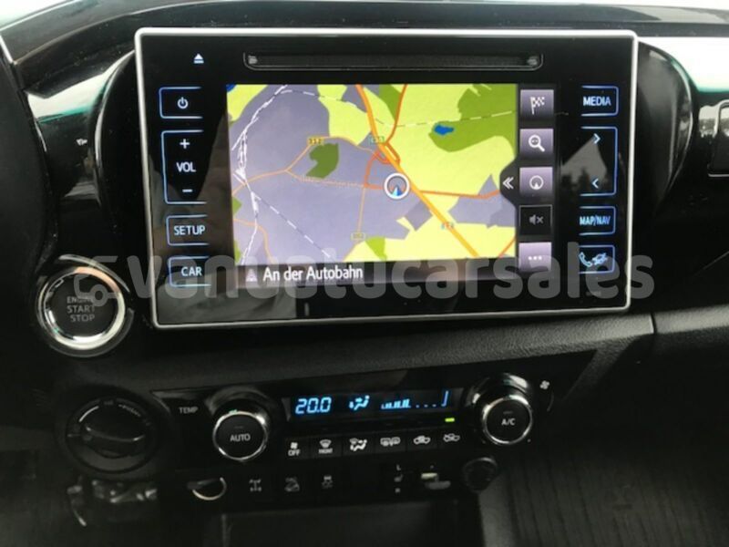 Big with watermark toyota hilux shefa port vila 867