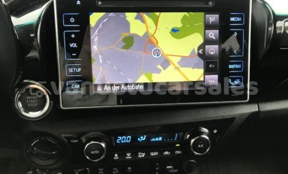 Buy Used Toyota Hilux Black Car in Port Vila in Shefa Buy Used Toyota Hilux Black Car in Port Vila in Shefa