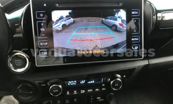 Buy Used Toyota Hilux Black Car in Port Vila in Shefa Buy Used Toyota Hilux Black Car in Port Vila in Shefa