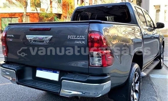 Buy Used Toyota Hilux Silver Car in White Sands in Tafea Buy Used Toyota Hilux Silver Car in White Sands in Tafea