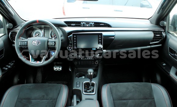 Buy Used Toyota Hilux Black Car in Port Olry in Sanma Buy Used Toyota Hilux Black Car in Port Olry in Sanma